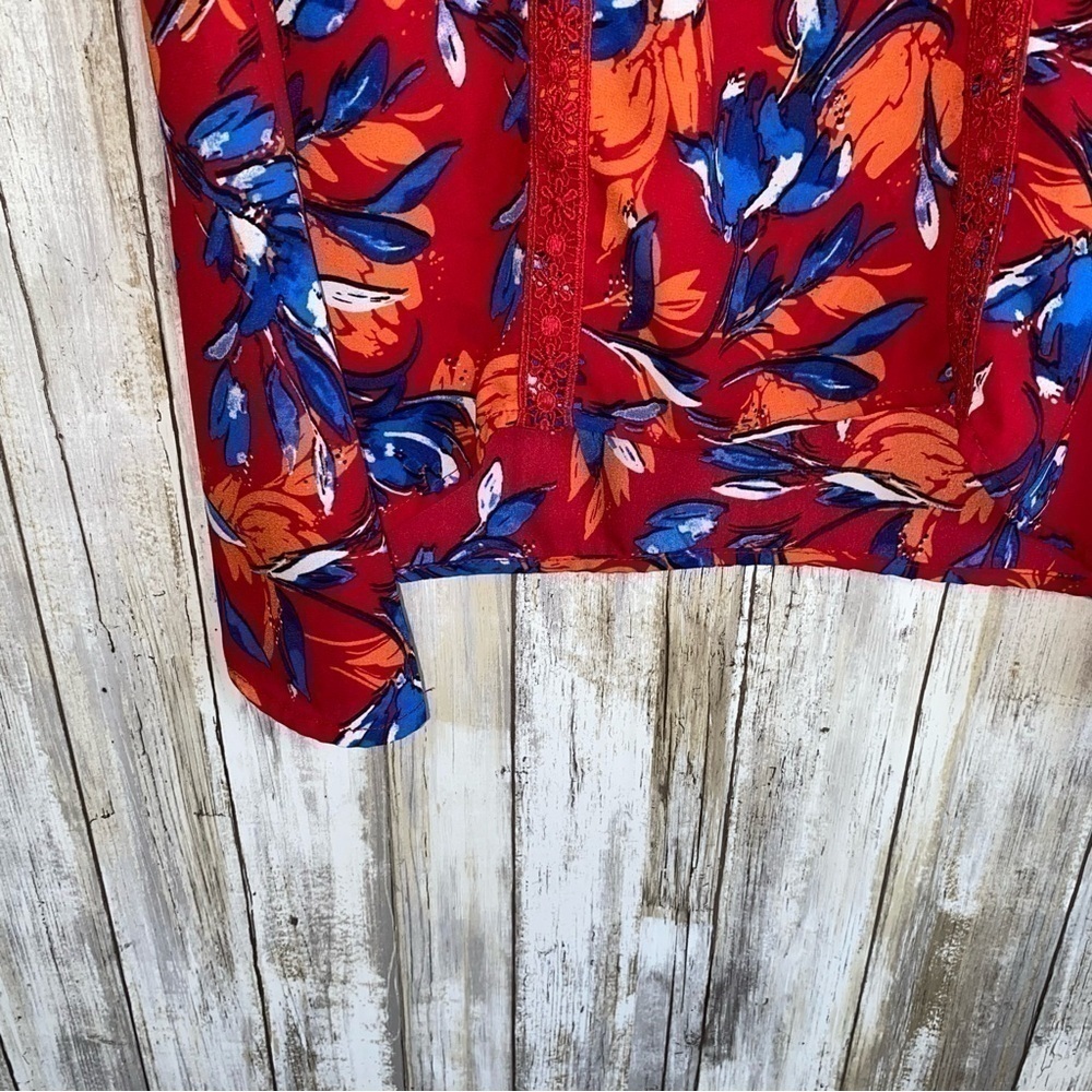 Pioneer Woman Red Floral Blouse - Picture 5 of 6